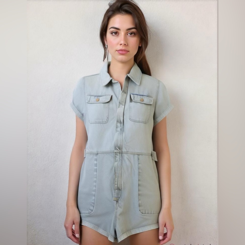 Euc Light Blue Denim Romper short sleeves - Picture 3 of 10